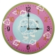 Zegar na ścianę dla dzieci wyposażony w mechanizm zegara długie wskazówki i motywy wykonane przy szablonie malarskim