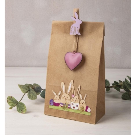 Dekoracja wielkanocnej torby na prezenty motywami z forniru króliczki wielkanocne