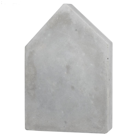 Odlew z betonu wykonany w formie 3D wykorzystaj do dalszego ozdabiania farbami akrylowymi zewnętrznymi i umieść w ogrodzie